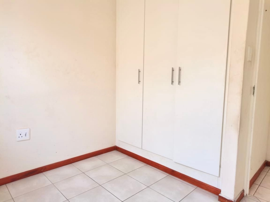 2 Bedroom Property for Sale in Cove Rock Eastern Cape